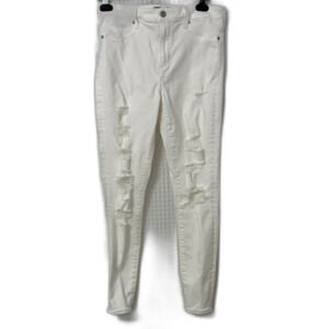 Abercrombie & Fitch White Distressed Skinny Jeans Size 8
